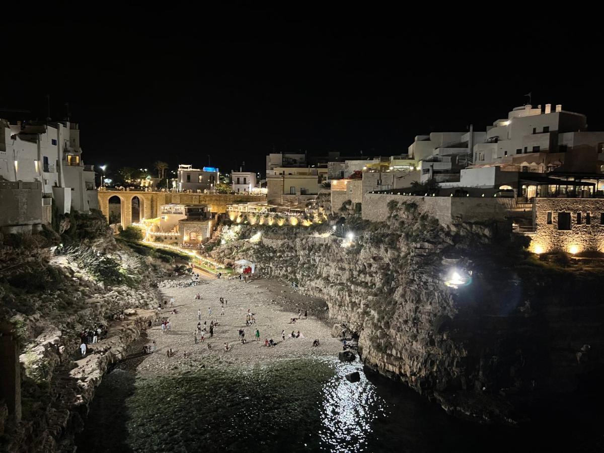 Bed and Breakfast Amare Il Mare à Polignano a Mare Extérieur photo